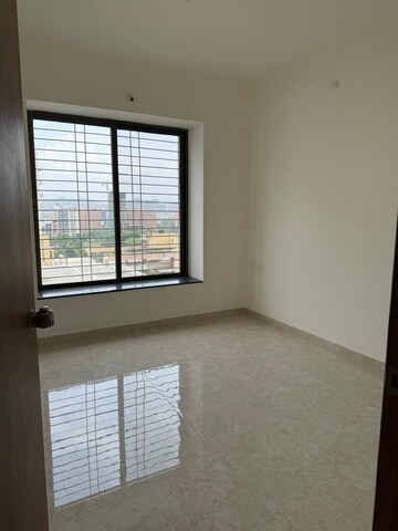 Room in 3 BHK Apartment at Gaikwad Nirvanas, Wakad – for Rent