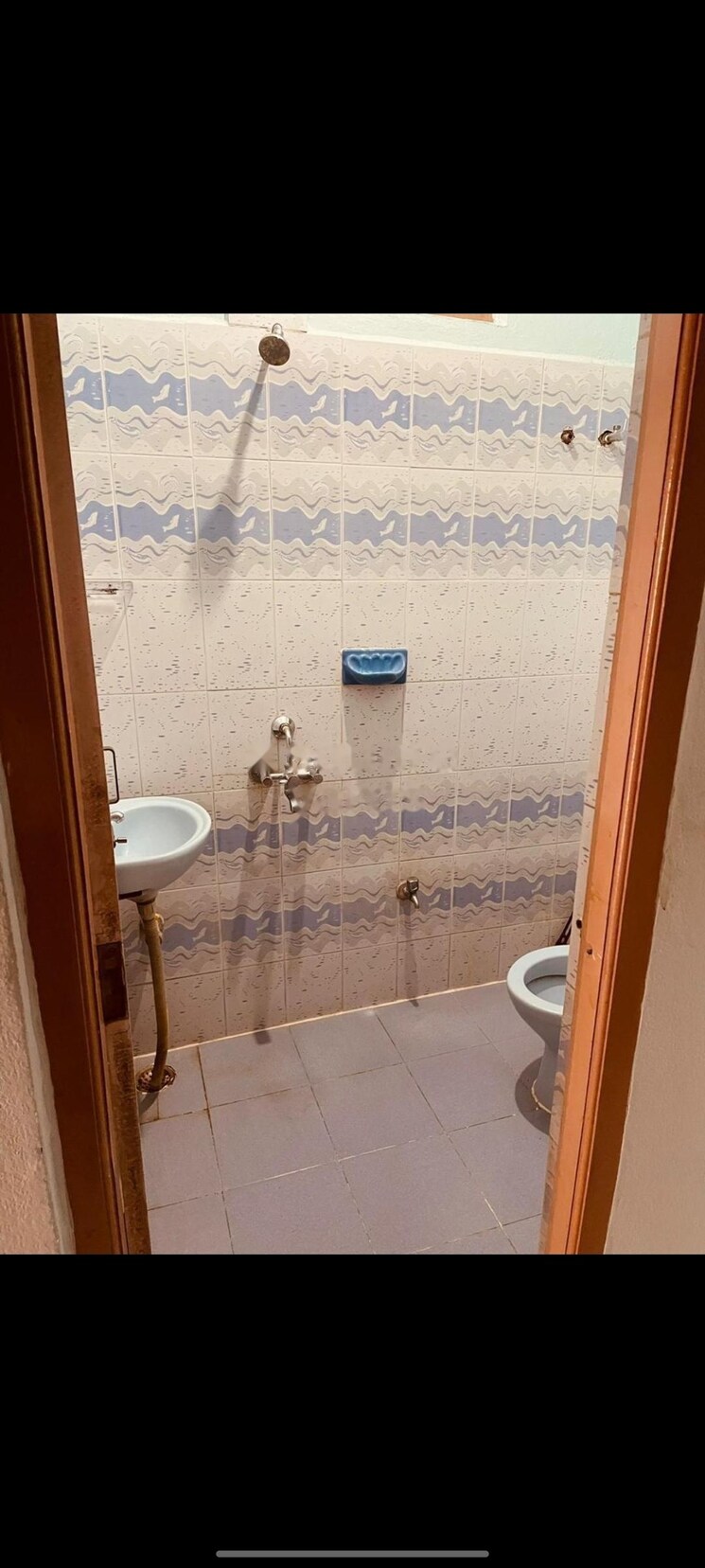 Bathroom, stand-alone-apartment 2 Bedroom 1200 Sq.Ft. Apartment In Madhapur Hyderabad 8877664