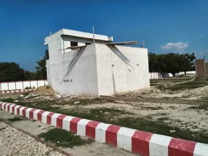  Plot – Exterior View View at Sarojini Nagar - for Sale