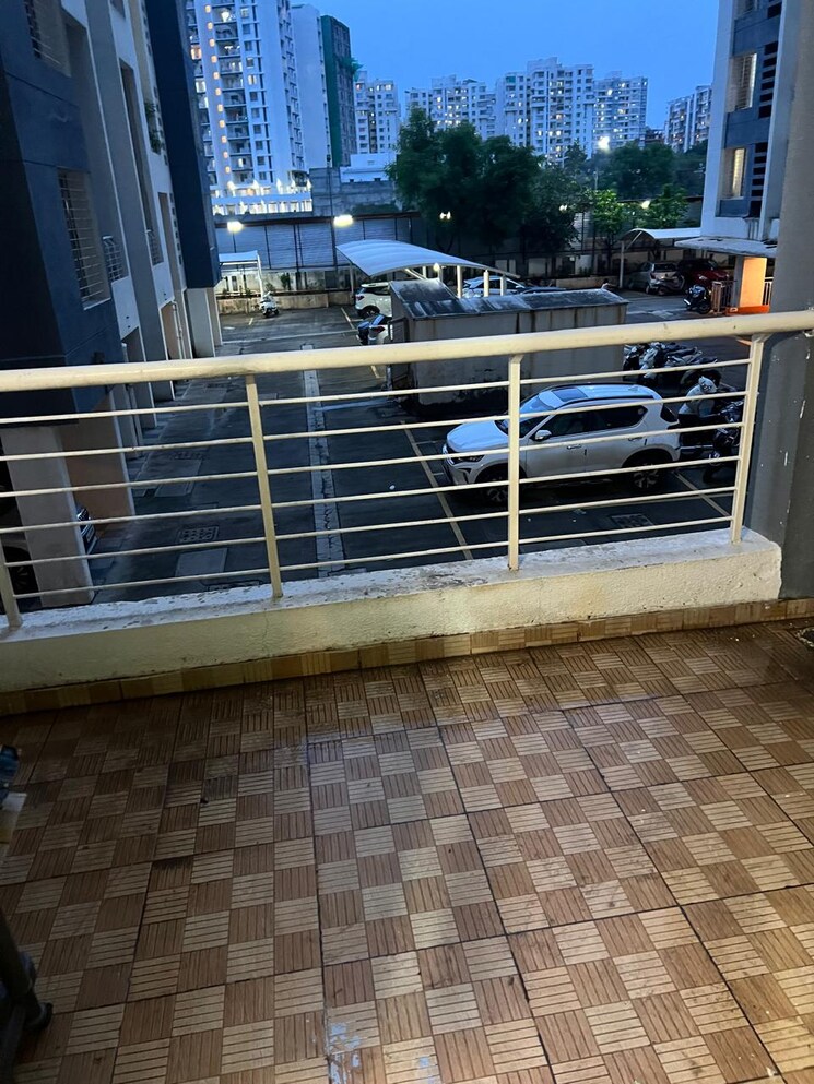 Balcony, yashwin-jeevan-and-orchid 2 Bedroom 713 Sq.Ft. Apartment In Sus Pune 8877693