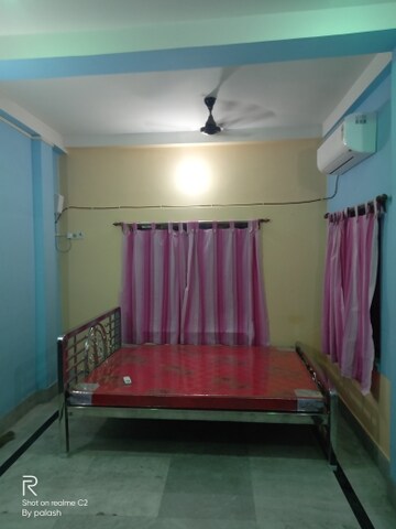 2 BHK Apartment For Sale in Prince Anwar Shah Road