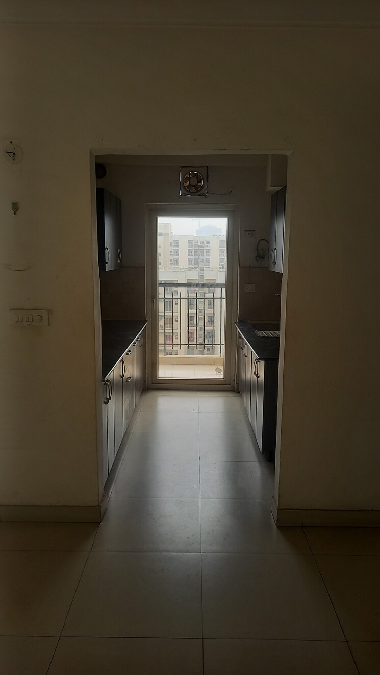 Kitchen, supertech-ecovillage-ii 3 Bedroom 1300 Sq.Ft. Apartment In Sector 16b Greater Noida Greater Noida 8878021