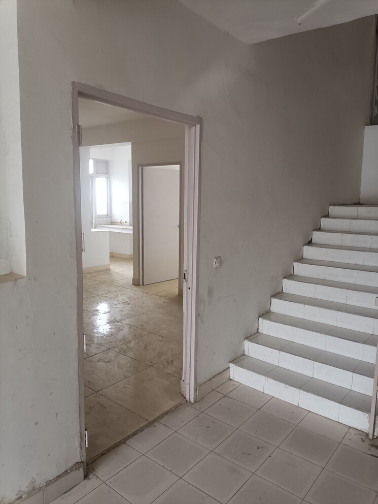 Room, sarvome-shree-homes 3 Bedroom 645 Sq.Ft. Apartment In Sector 45 Faridabad 8877823