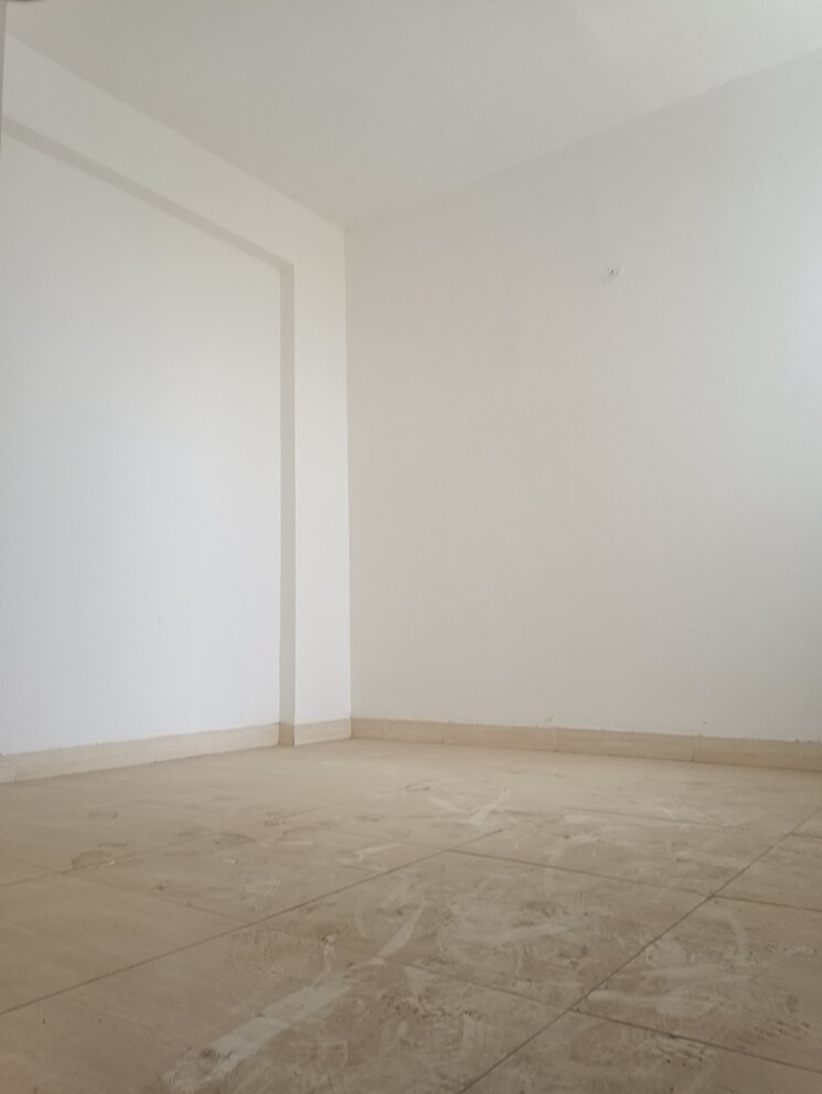 Room, sarvome-shree-homes 3 Bedroom 645 Sq.Ft. Apartment In Sector 45 Faridabad 8877823