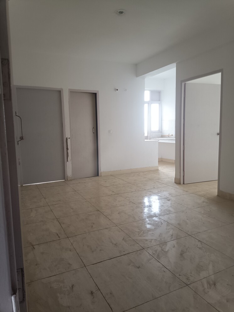 Room, sarvome-shree-homes 3 Bedroom 645 Sq.Ft. Apartment In Sector 45 Faridabad 8877823