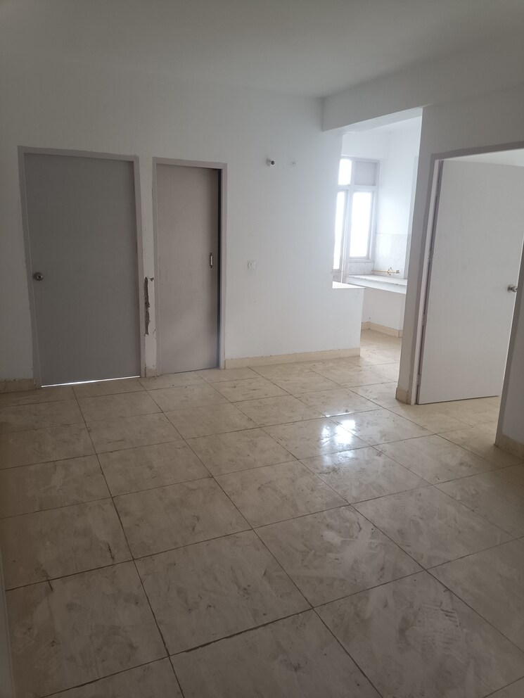 Room, sarvome-shree-homes 3 Bedroom 645 Sq.Ft. Apartment In Sector 45 Faridabad 8877823