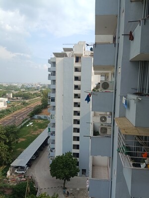 3 BHK Apartment For Sale in Sarvome Shree Homes, Sector 45