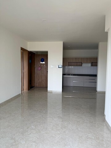 Room in 2 BHK Apartment at ANP Atlantis, Balewadi – for Rent