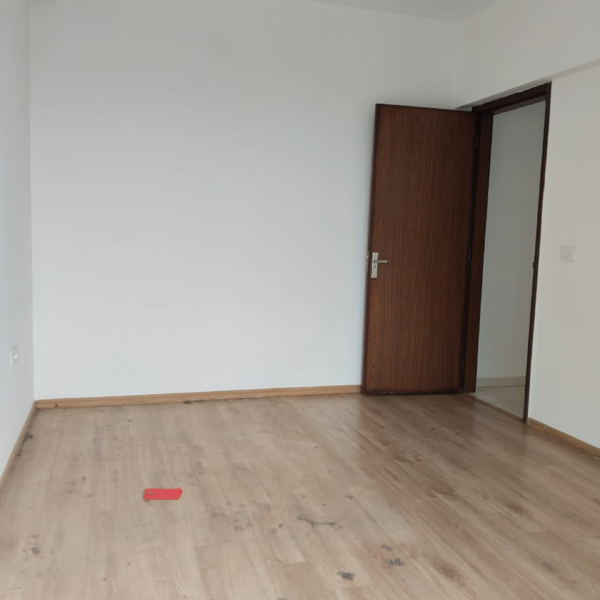 1 BHK + Extra Room 460 Sq.Ft. Apartment in Amanora Adreno Towers