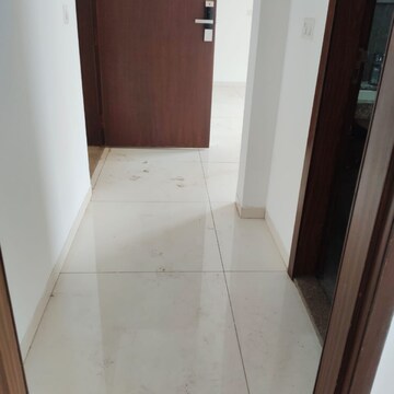 Furnished Amenities in 1 BHK Apartment at Amanora Adreno Towers, Amanora Park Town – for Rent