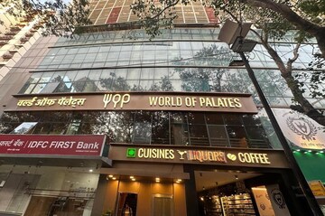  Office Space – Exterior View View at Peninsula CR2 Mall, Nariman Point - for Sale