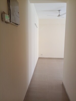 Room in 3 BHK Apartment at Mahagun Mywoods, Sector 16c Greater Noida – for Sale