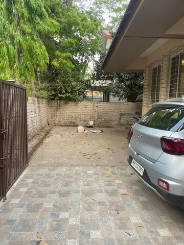 Parking in 3.5 BHK Independent House at Prathamesh Park Baner, Baner – for Sale