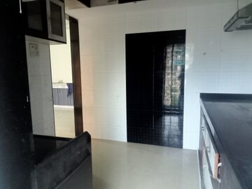 Room in 1 BHK Apartment at Shree Sai Sneha Complex, Mira Road – for Rent