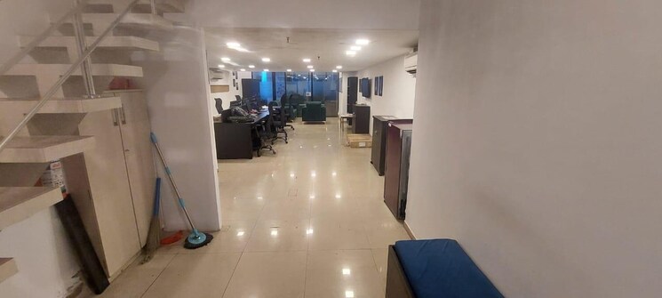 Living Room, marathon-nextgen-innova Commercial Office Space 1000 Sq.Ft. In Lower Parel Mumbai 8877867