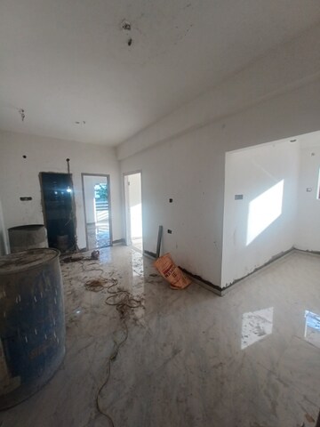 Room in 2 BHK Apartment at Chandmari – for Sale