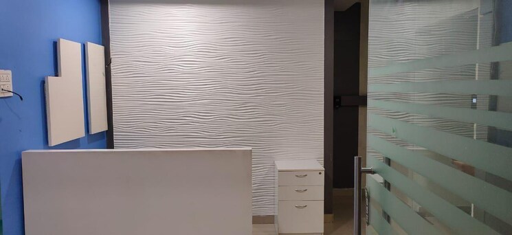 Room, aundh Commercial Office Space 7000 Sq.Ft. In Aundh Pune 8878063