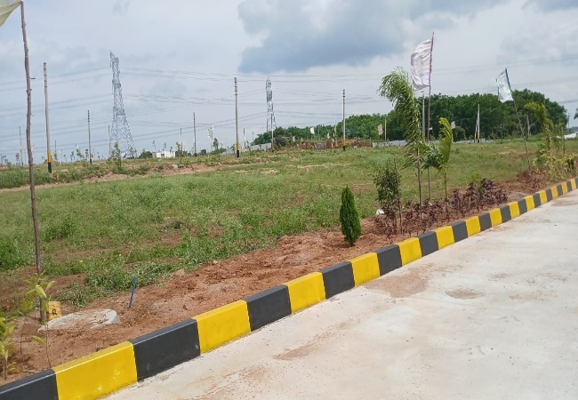 Plot For Sale in Sri India Developers
