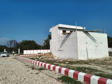  Plot – Exterior View View at Sarojini Nagar - for Sale
