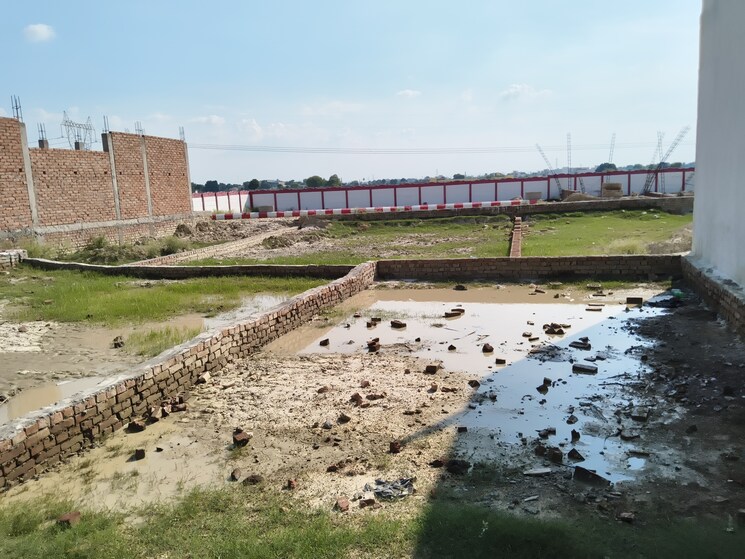 undefined, sarojini nagar  1000 Sq.Ft. Plot In Sarojini Nagar Lucknow 8878139