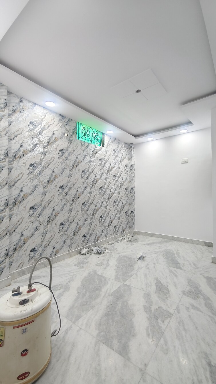 Cover Image, govindpuri 3 Bedroom 900 Sq.Ft. Builder Floor In Govindpuri Delhi 8878201