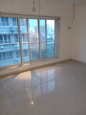 Bedroom in 3 BHK Apartment at Roop Apartments, Chembur – for Sale