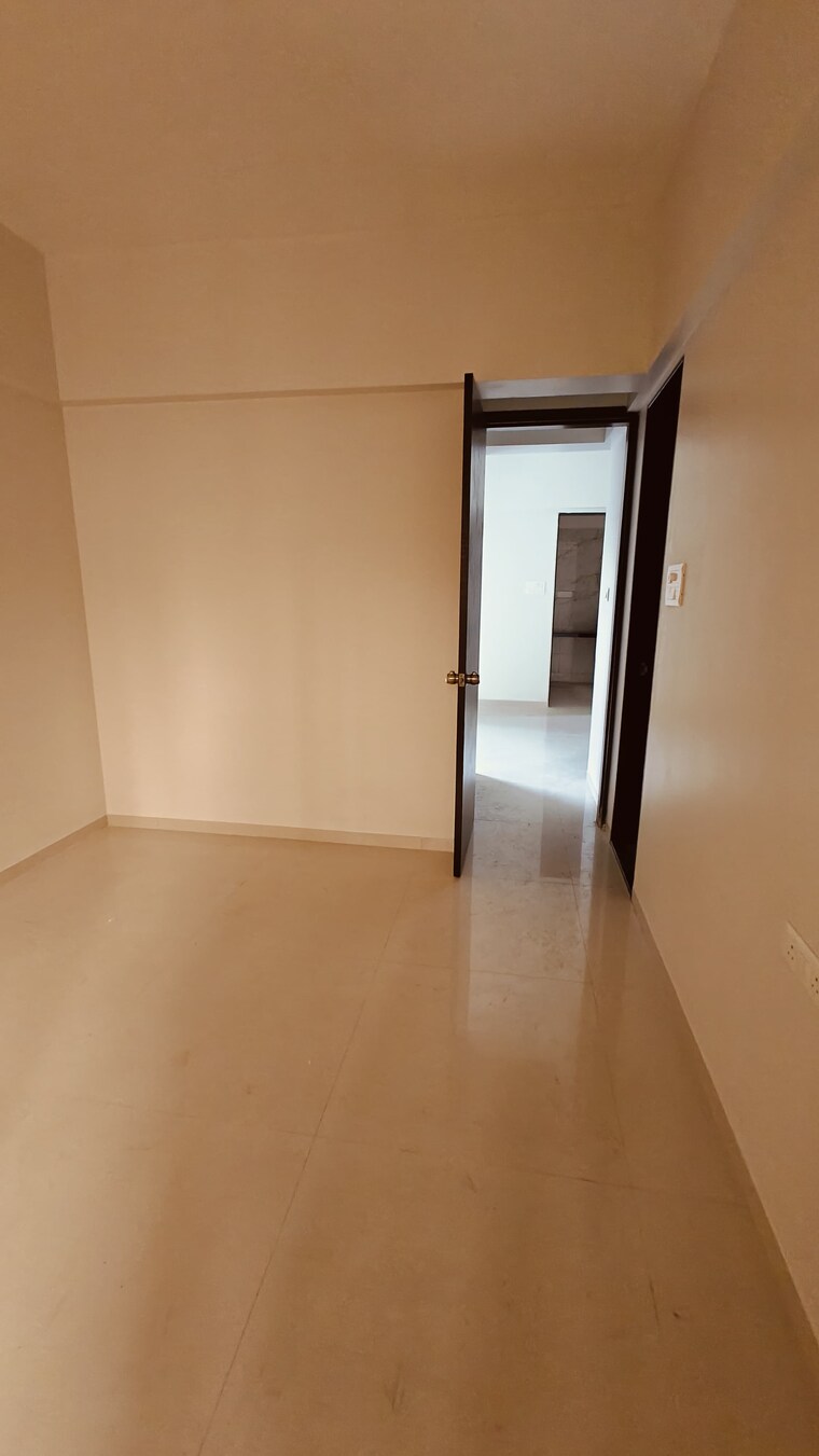 Room, goregaon west 1 Bedroom 407 Sq.Ft. Apartment In Goregaon West Mumbai 8878263