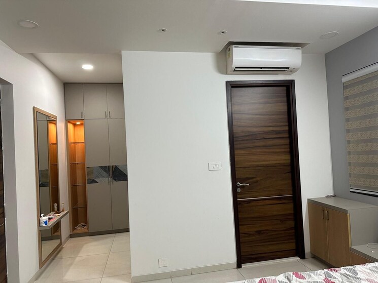 Room, jayabheri-the-summit 3 Bedroom 2075 Sq.Ft. Apartment In Narsingi Hyderabad 8878276