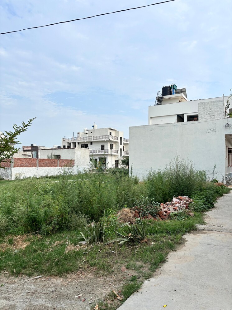 Exterior View, propzone-imt-delight-homes  150 Sq.Yd. Plot In Sector 71 Faridabad 8878292