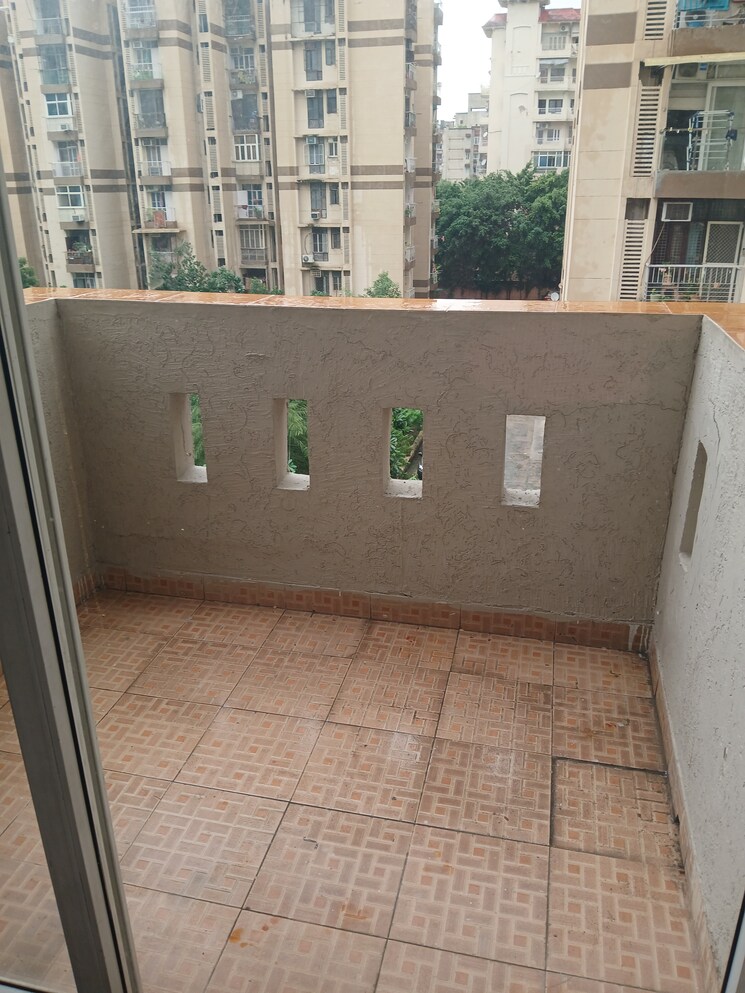 Balcony, sector 50 3 Bedroom 1808 Sq.Ft. Apartment In Sector 50 Noida 8878385