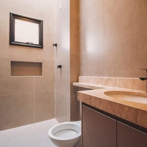 Bathroom in 2.5 BHK Builder Floor at Sector 33 – for Sale