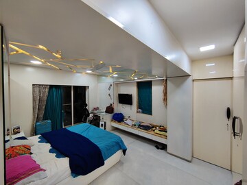 Bedroom in 4 BHK Apartment at Chembur – for Sale