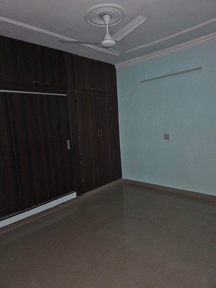 undefined, sector 7 2 Bedroom 150 Sq.Yd. Builder Floor In Sector 7 Gurgaon 8878307