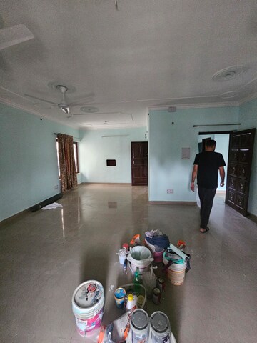 Furnished Amenities in 2 BHK Builder Floor at Sector 7 – for Rent