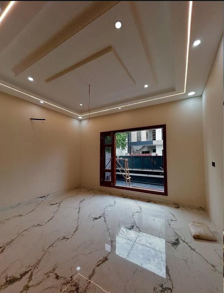 Room, sector 28 3 Bedroom 2250 Sq.Ft. Builder Floor In Sector 28 Faridabad 8878464