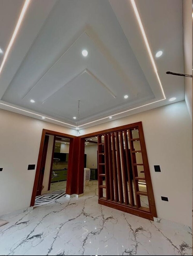 Room, sector 28 3 Bedroom 2250 Sq.Ft. Builder Floor In Sector 28 Faridabad 8878464