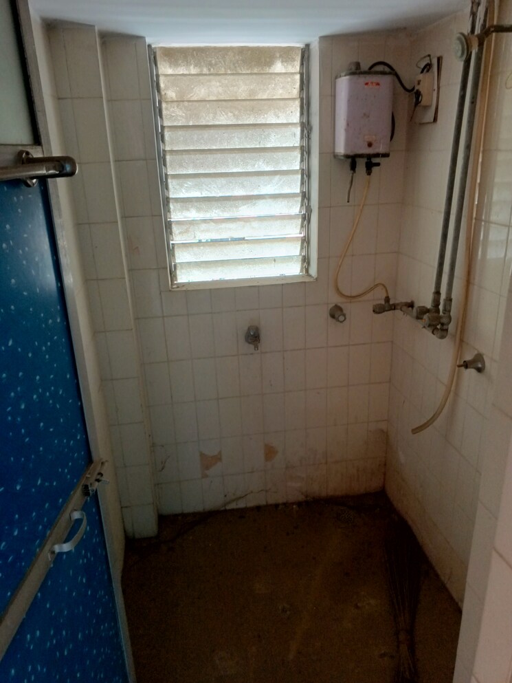 Bathroom, evershine-city 2 Bedroom 700 Sq.Ft. Apartment In Vasai East Palghar 8878486