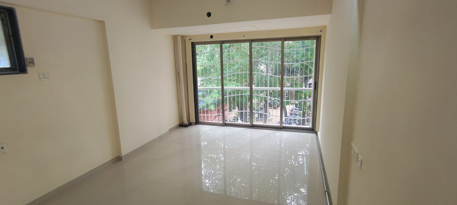 2 BHK Apartment For Rent in Madina Towers CHS