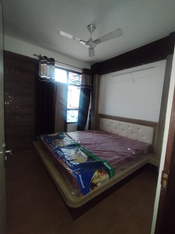 Bedroom in 3 BHK Apartment at Amolik Heights, Sector 88 – for Rent