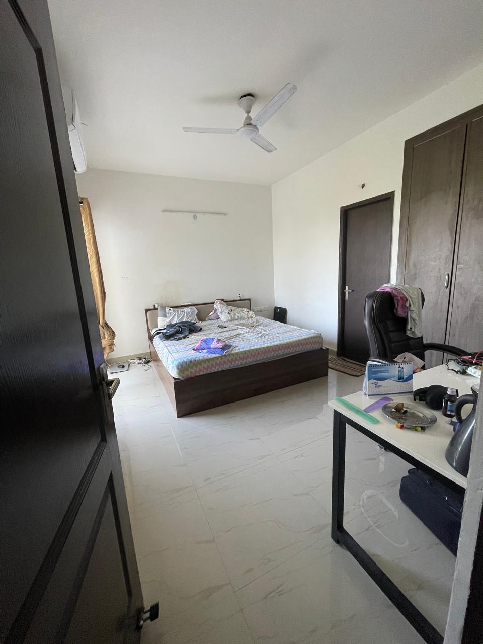 4 BHK + Pooja Room Apartment For Rent in Gaur Atulyam