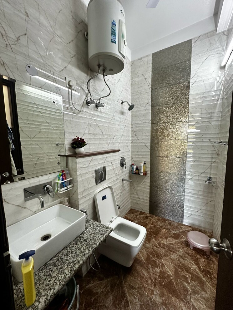 Bathroom, adani-m2k-oyster-grande 4 Bedroom 3188 Sq.Ft. Apartment In Sector 102 Gurgaon 8878719