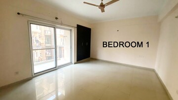 Room in 3 BHK Apartment at ATS Golf Meadows, Central Derabassi – for Rent
