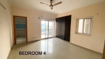 Room in 3 BHK Apartment at ATS Golf Meadows, Central Derabassi – for Rent