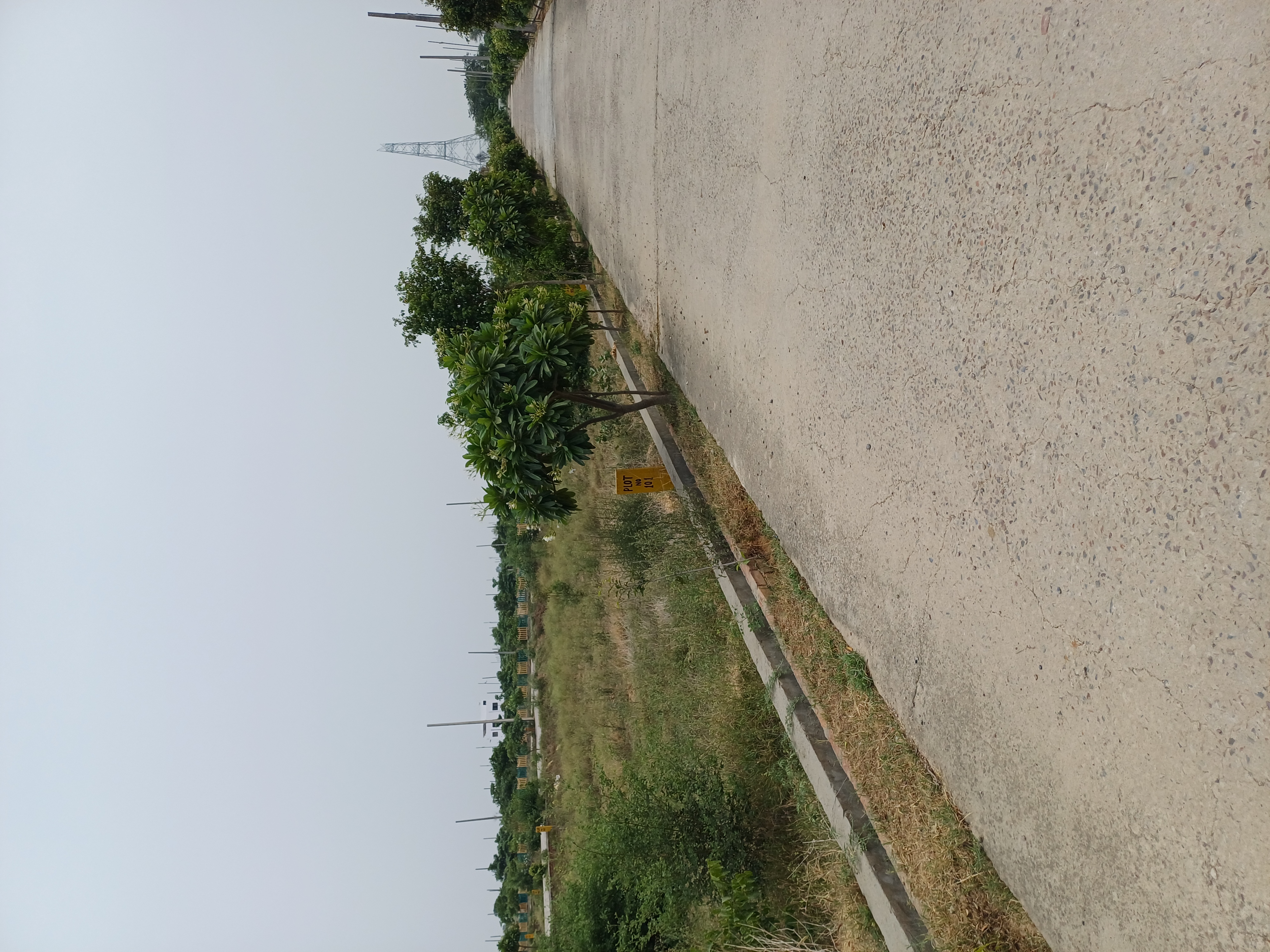 Plot For Sale in Harit City 