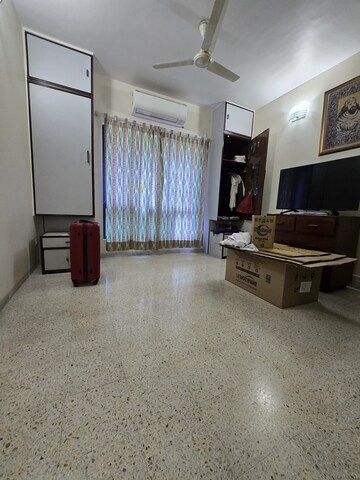 Living Room in 3 BHK Apartment at Clover Dale, Koregaon Park – for Rent