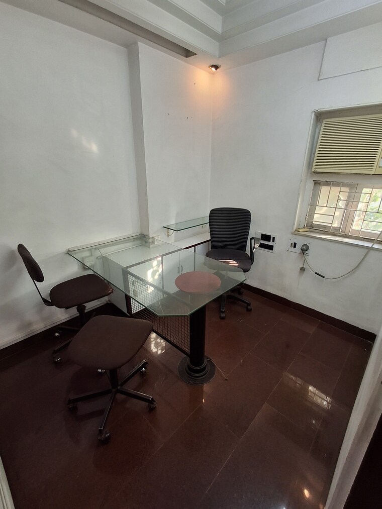 Master Plan, navjivan-commercial-premises Commercial Office Space 220 Sq.Ft. In Lamington Road Mumbai 8878950