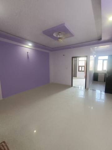 Room in 3 BHK Apartment at Sumer Nagar – for Sale