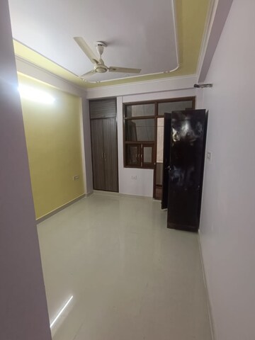Room in 3 BHK Apartment at Sumer Nagar – for Sale