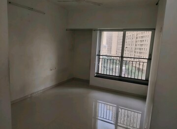 Bedroom in 2 BHK Apartment at Rustomjee Urbania Azziano, Thane West – for Rent
