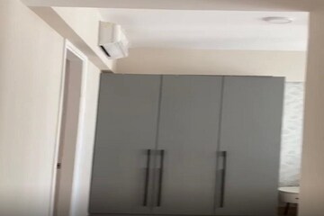 Room in 2 BHK Apartment at Runwal Bliss, Kanjurmarg East – for Rent